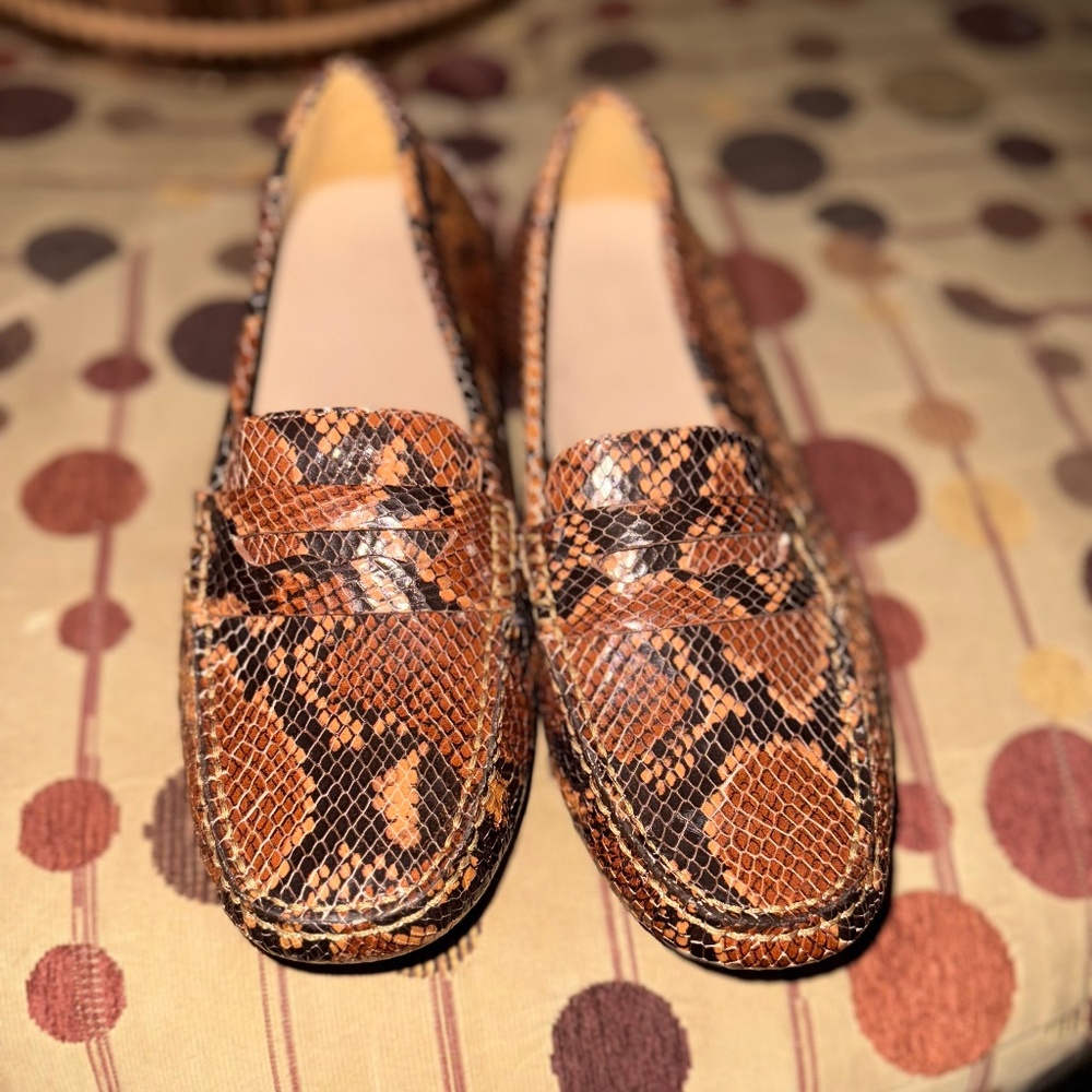 Naturalizer Snake Skin Flats